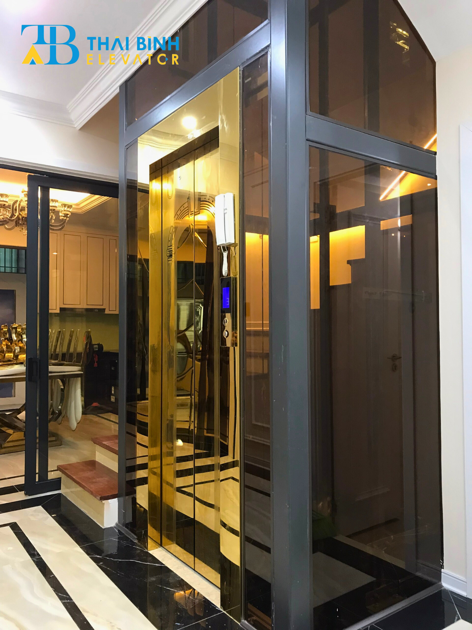 Thang máy kính cường lực tại Hưng Yên