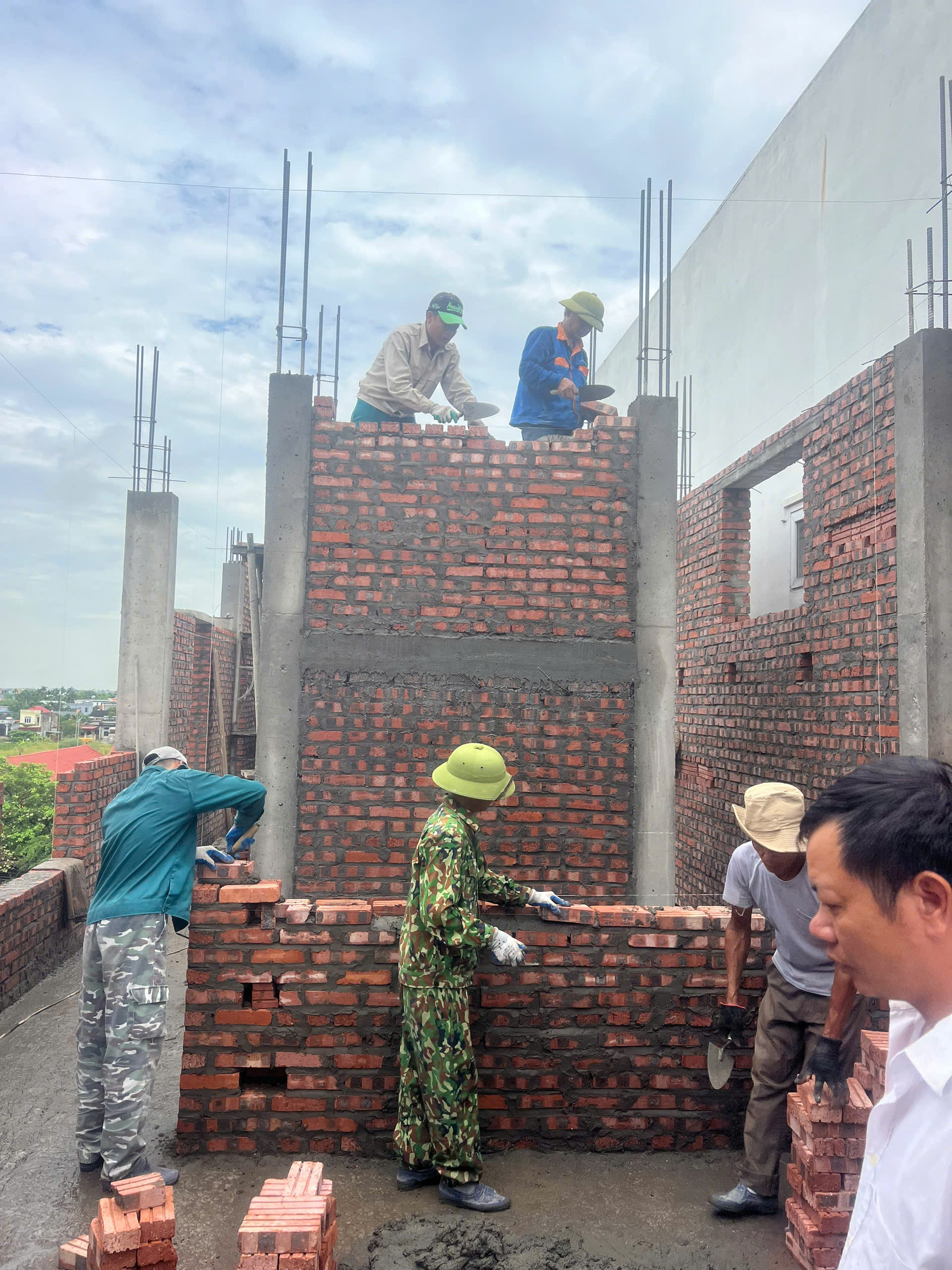 Tư vấn xây dựng hố thang máy nhà Anh Nam Kiến Thụy