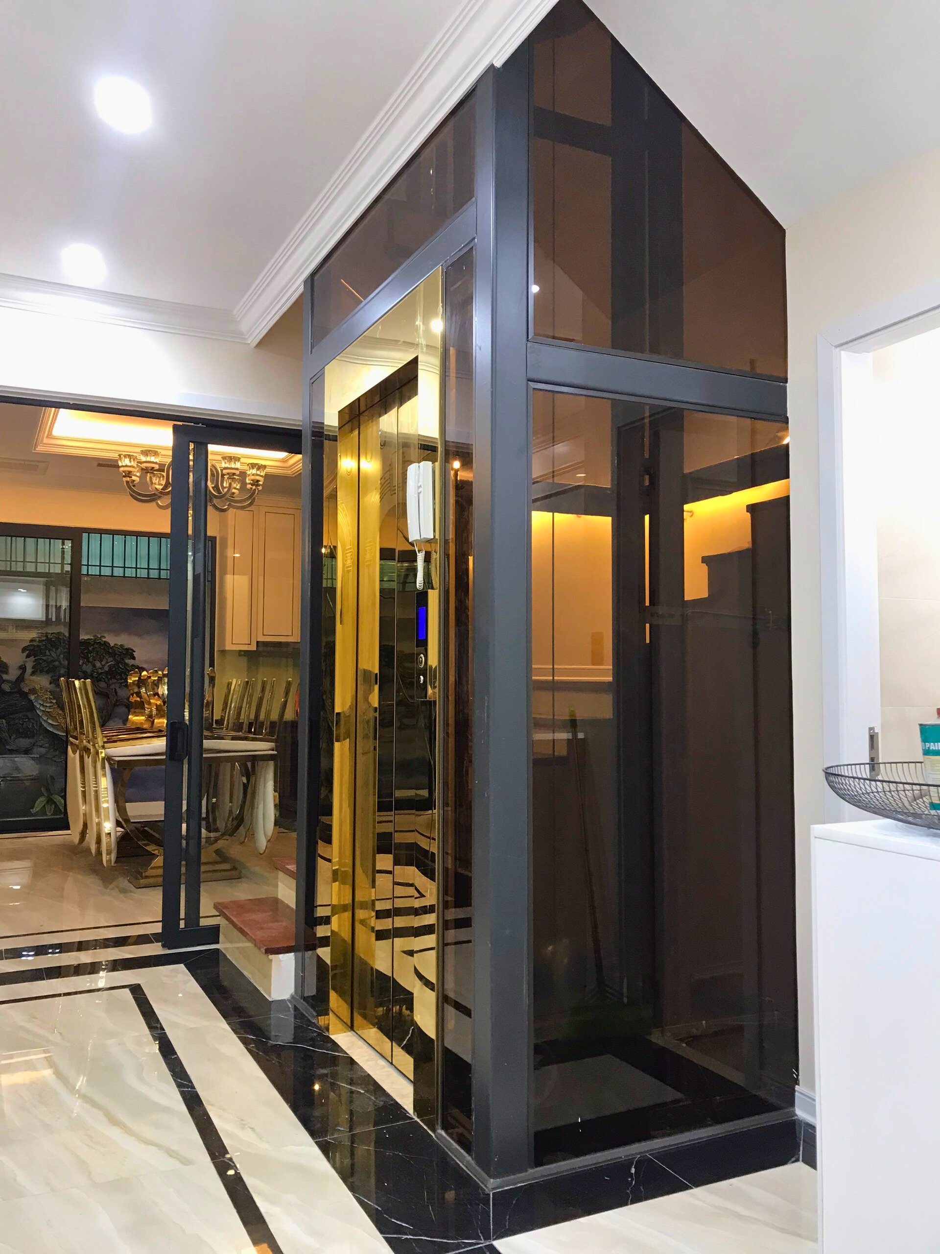 Thang máy kính nhập khẩu tại Thái Bình