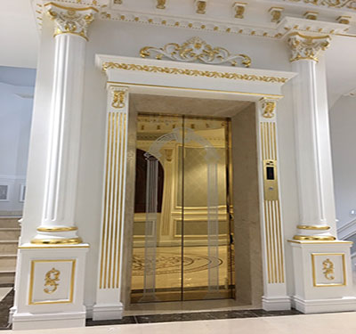 Cửa tầng 52